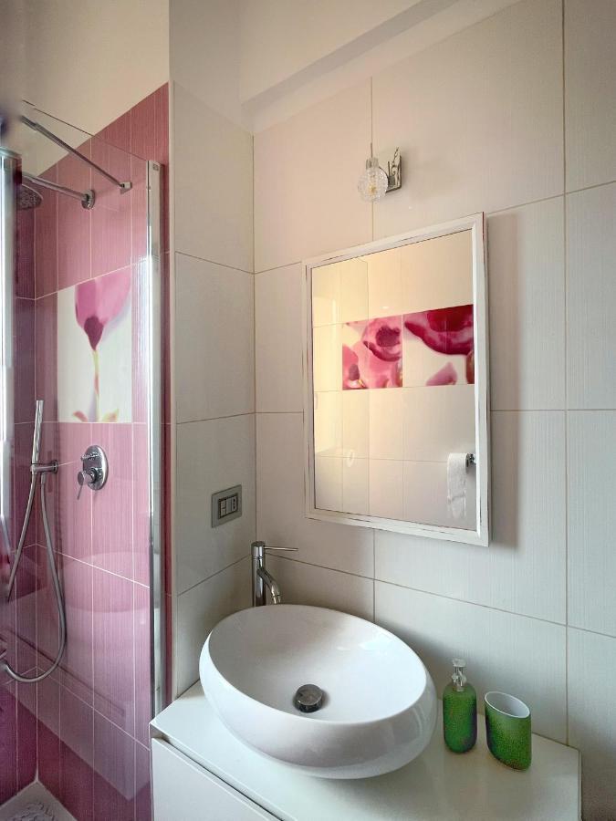 Il Nido Di Giraben Apartment Savona Exterior photo