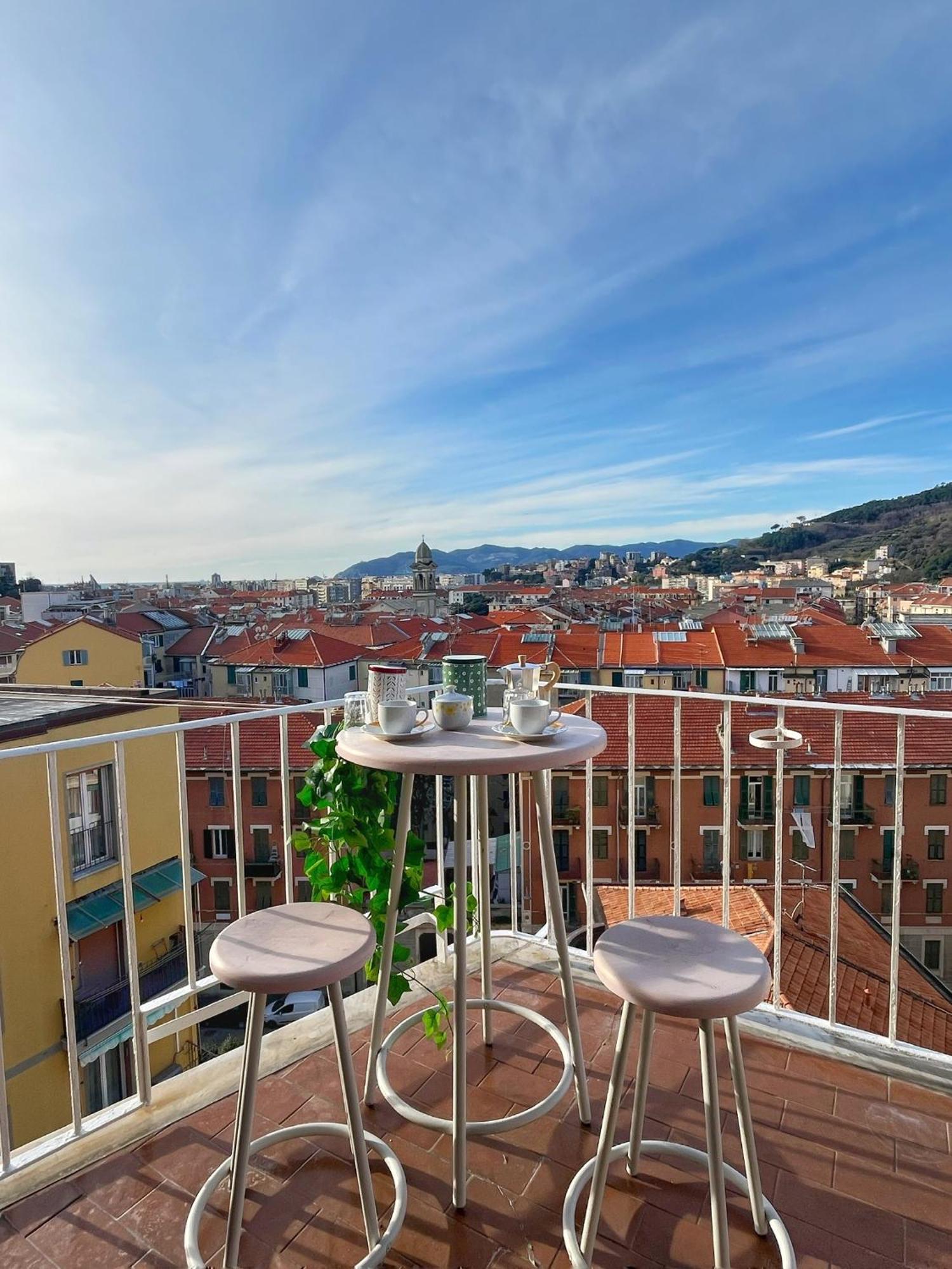 Il Nido Di Giraben Apartment Savona Exterior photo